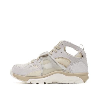 nike-air-trainer-huarache-high-desert-khaki-ib7678-100-41