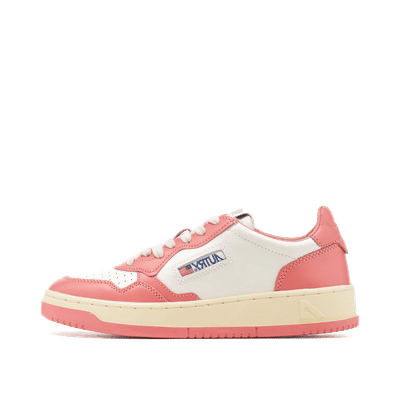 autry-medalist-low-leather-pink-aulwwb55