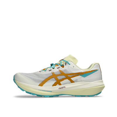 ASICS Fujispeed 4 "Cream/Sandstorm" | 1013A179-100