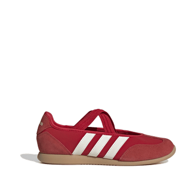 adidas-barreda-red-hq7398
