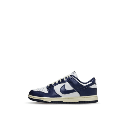 Nike Dunk Low "Vintage Navy" | FN7197-100