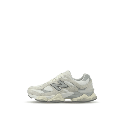 new-balance-9060-moonbeam-sea-salt-u9060hsc