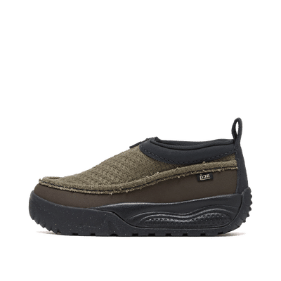 Nike ACG IZY "Black/Medium Olive/Dark Chocolate" | IO4547-001