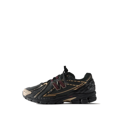 new-balance-1906r-kith-black-m1906rks