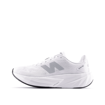 new-balance-fuelcell-rebel-v5-wmns-whiteblack-wfcxlm5