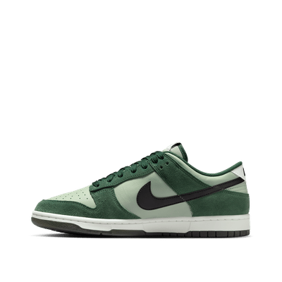 nike-dunk-low-retro-se-green-ib6399-301