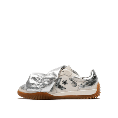 converse-run-star-trainer-limited-edition-metal-silver-ruffle-a18973c