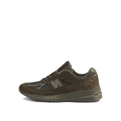 new-balance-991v2-stone-island-ghost-pack-green-u991sc2