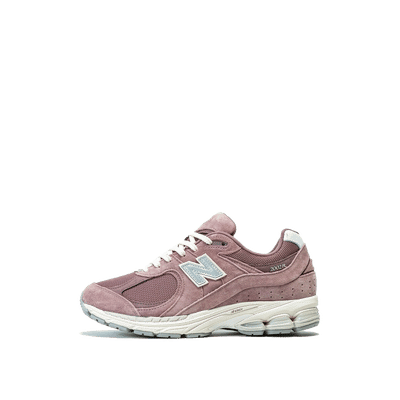 new-balance-2002r-black-fig-m2002rhd