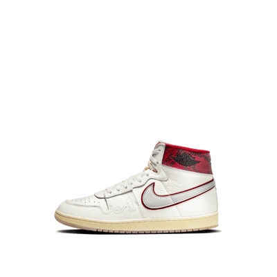 Jordan x Awake NY Air Ship PE SP "White" | FN8675-100