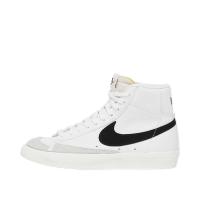 nike-blazer-mid-77-vintage-whiteblack-bq6806-100