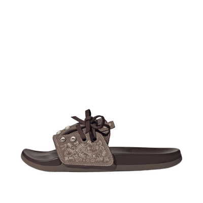 Adidas Bayern Munich Adilette Comfort "Wiesn" Slide | JS4597