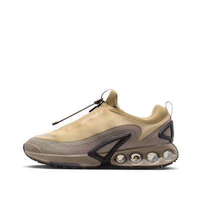 nike-air-max-dn-roam-brown-hq8605-200