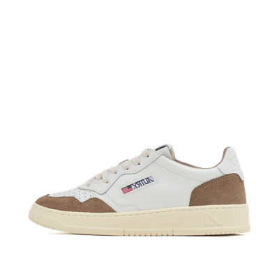 Autry Medalist Low "Suede White/Antilope" | AULMFT02