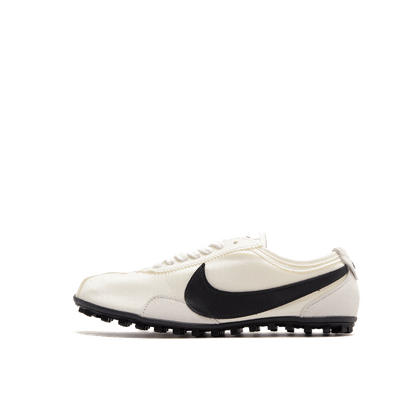 Nike Moon Racer Wmns "Soft Pearl/Black" | II0407-101