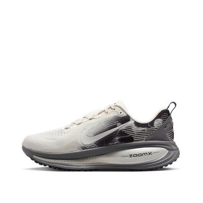 Nike Vomero 18 SE "Phantom/Sail-Pencil Point-Anthracite" | IF4463-002