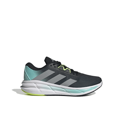 Adidas Questar 3 "Black" | JI4622
