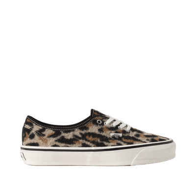 vans-premium-authentic-black-vn000ebnys8