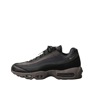 a-ma-maniere-x-nike-air-max-95-taupewhite-fz8743-001