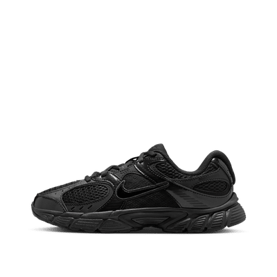 Nike V5 RNR GS "Triple Black" | HQ6411-002