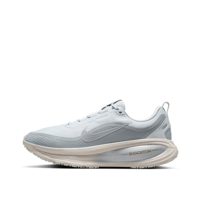 nike-vomero-18-gore-tex-reflective-pure-platinum-metallic-silver-hq7001-003