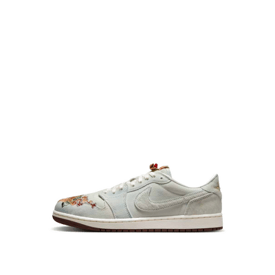Air Jordan 1 Retro Low OG "Football Grey/Sail/Light Chocolate" | IQ1108-011