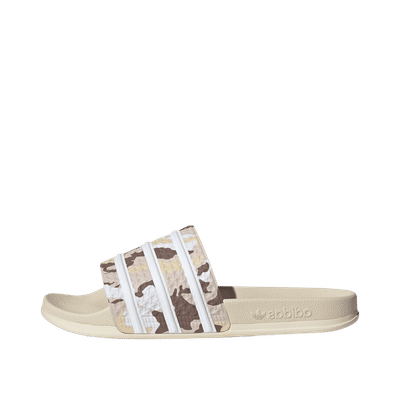 adidas-adilette-og-cf-slide-wonder-white-cloud-white-trace-brown-kk4874