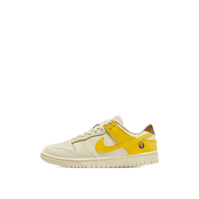 Nike Wmns Dunk Low LX "Banana" | DR5487-100
