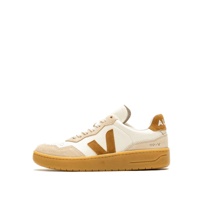 Veja V-90 O.T. "Pure Camel Alm Natural" | VD2020915A