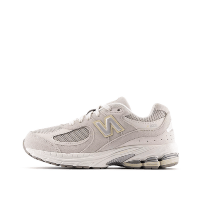 new-balance-2002-lace-kids-greybeige-gc2002rt