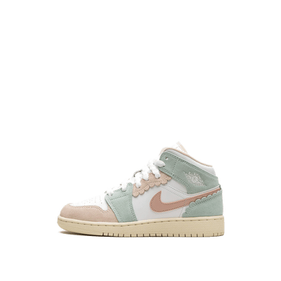 Air Jordan 1 Mid SE GS "Scalloped Edge" | DZ5361-100
