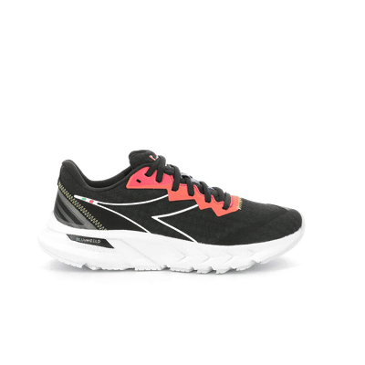 diadora-black-863463508