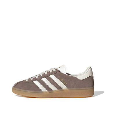 adidas-munchen-wmns-earth-strata-off-white-gum-3-ih4208