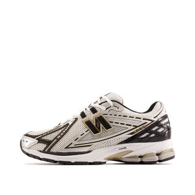 New Balance 1906R "White/Metallic Gold" | M1906RA