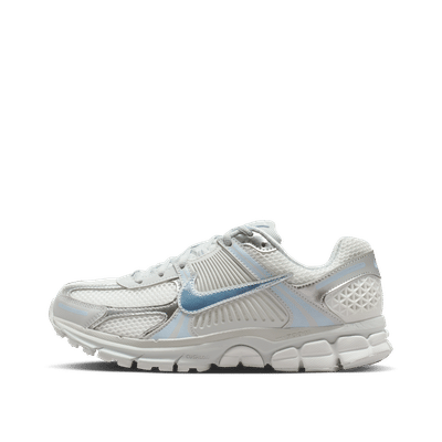 nike-zoom-vomero-5-wmns-grey-ib8929-001