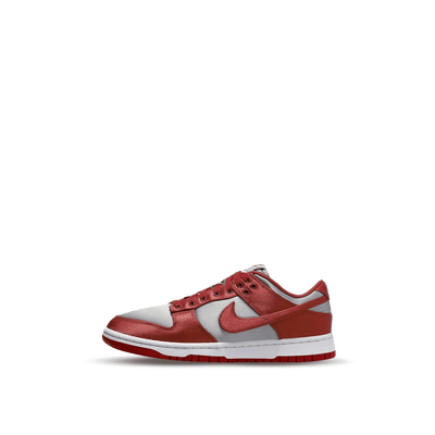Nike Dunk Low Wmns "UNLV Satin" | DX5931-001