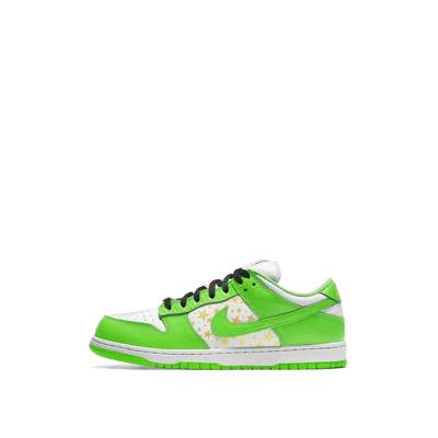 nike-sb-dunk-low-supreme-stars-mean-green-dh3228-101