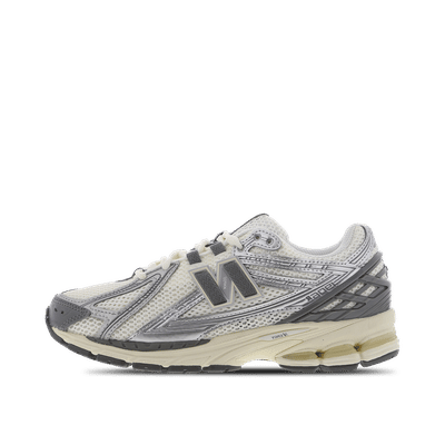 new-balance-1906r-moonrock-silver-m1906rfs
