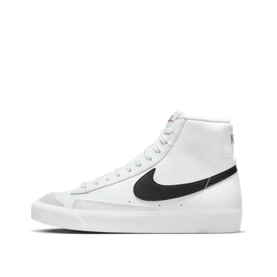 nike-blazer-mid-77-whiteblack-da4086-100