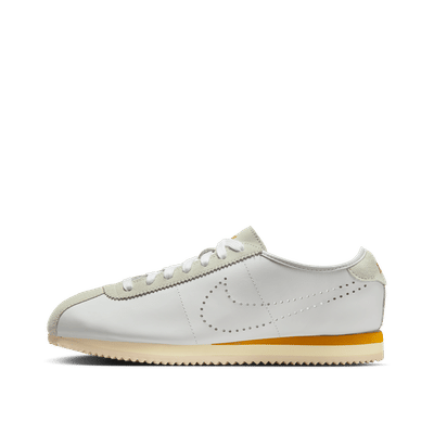 nike-cortez-leather-wmns-white-hq1841-100