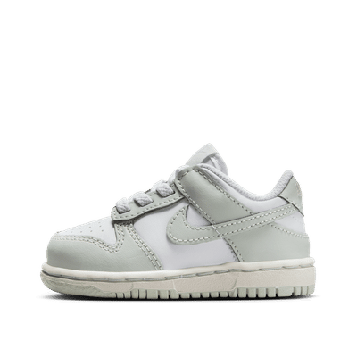 nike-dunk-low-white-fb9107-124