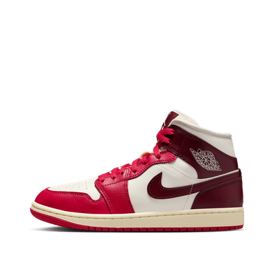air-jordan-1-mid-wmns-white-bq6472-119