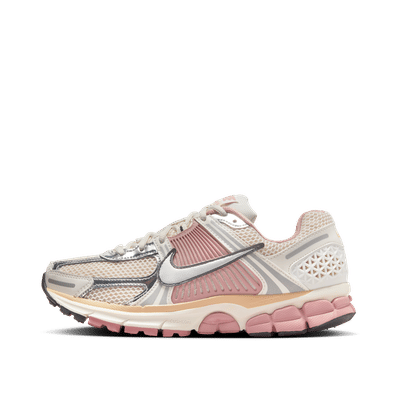 nike-wmns-zoom-vomero-5-particle-pink-hf1877-102