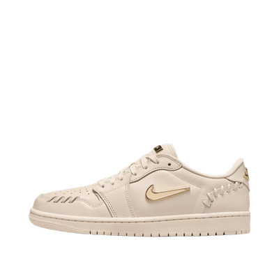 Air Jordan 1 Low Wmns "Legend Light Brown" | FN5032-200