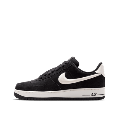 nike-air-force-1-07-lv8-black-iu7592-001