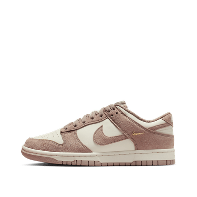 Nike Dunk Low Wmns "Sail/Malt-Metallic Gold" | IB4417-105