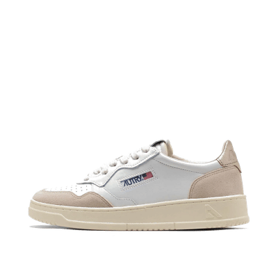 Autry Medalist Low "Beige/White" | AULWLS75