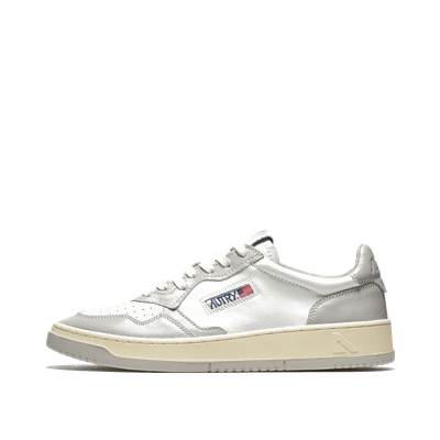 autry-medalist-low-whitevapor-aulmwb10