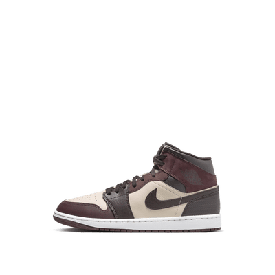 Air Jordan 1 Mid SE "Paris YMCA" | FZ4359-200