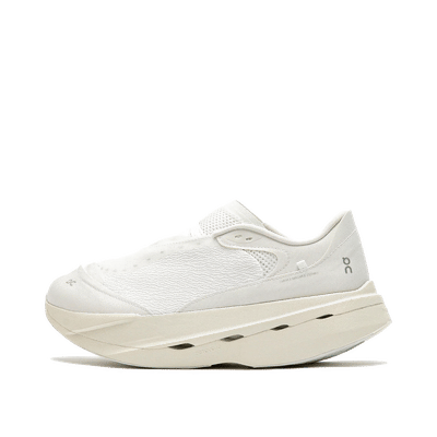 on-cloudboom-volt-paf-1-w-white-gale-3wg10715342